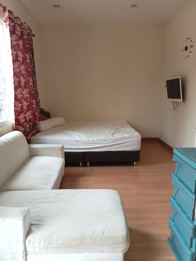 For SaleTownhomePattanakan, Srinakarin : P-2430 Urgent sale and rental! Golden Town 2 On Nut-Pattanakarn, beautiful house, large common area.