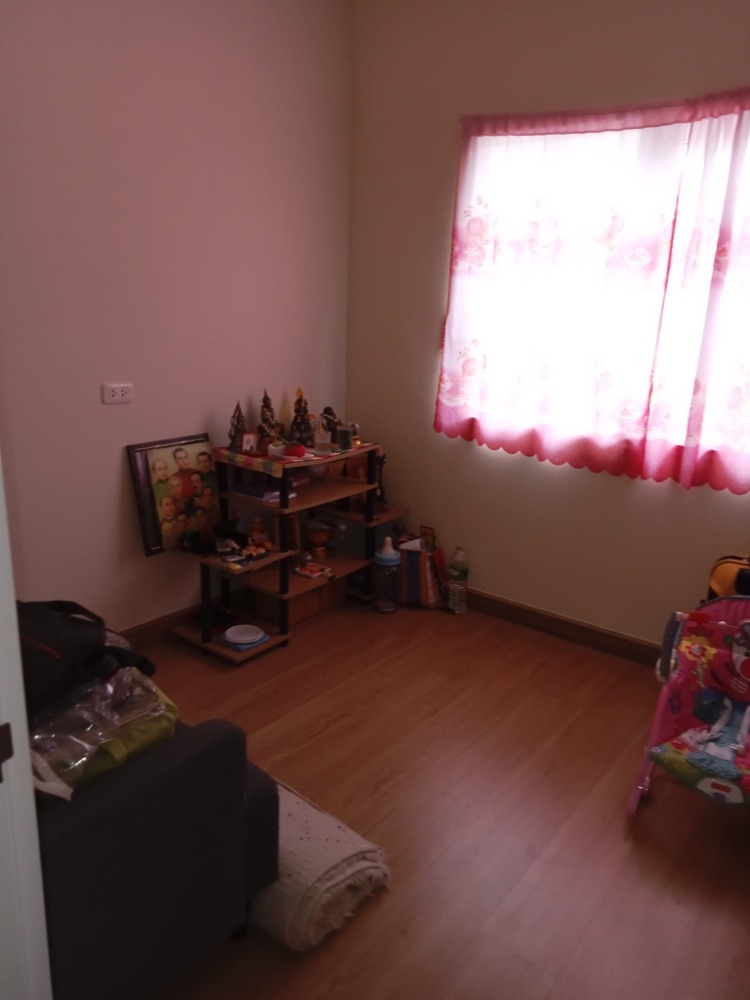 For SaleTownhomePattanakan, Srinakarin : P-2430 Urgent sale and rental! Golden Town 2 On Nut-Pattanakarn, beautiful house, large common area.