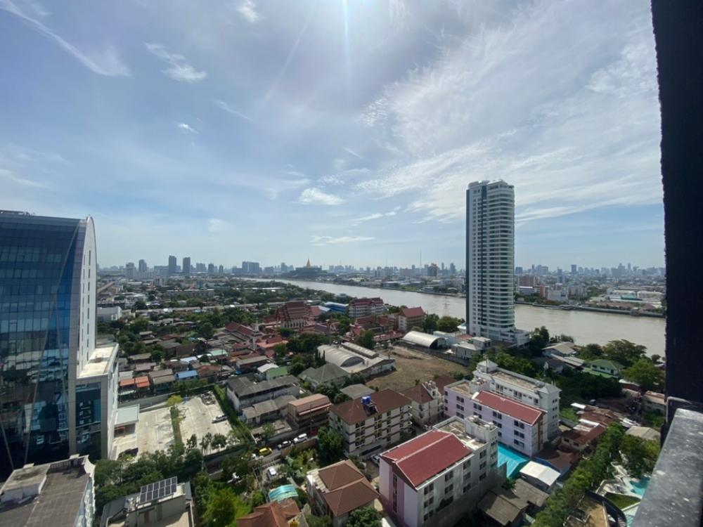 For SaleCondoPinklao, Charansanitwong : Ideo charan70, river view, large room, 2 floors, 50 sq m., starting price 5.39 million baht. Interested, contact Tel/Line 0646428664 (Patch)