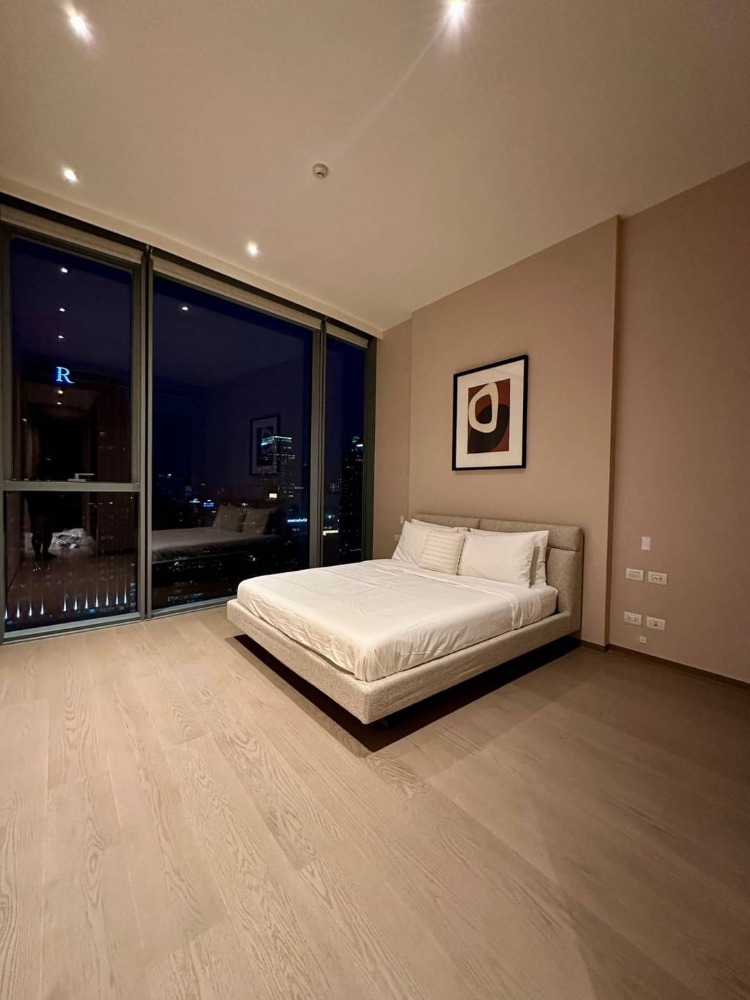 For RentCondoWitthayu, Chidlom, Langsuan, Ploenchit : Condo for rent near BTS Chidlom, Scope langsuan, beautifully decorated room, ready to move in.