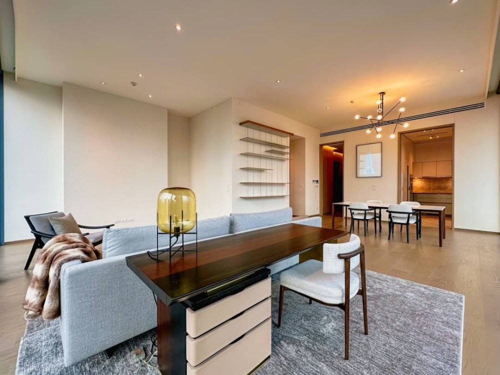 For RentCondoWitthayu, Chidlom, Langsuan, Ploenchit : Condo for rent near BTS Chidlom, Scope langsuan, beautifully decorated room, ready to move in.