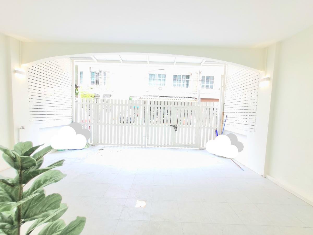 For SaleHome OfficeChokchai 4, Ladprao 71, Ladprao 48, : #Townhouse for sale #Home office for sale #Beautiful newly renovated house 4-storey home office, Lat Phrao area