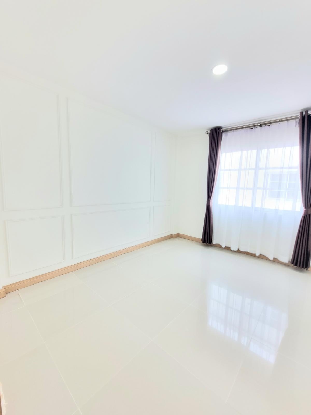 For SaleHome OfficeChokchai 4, Ladprao 71, Ladprao 48, : #Townhouse for sale #Home office for sale #Beautiful newly renovated house 4-storey home office, Lat Phrao area