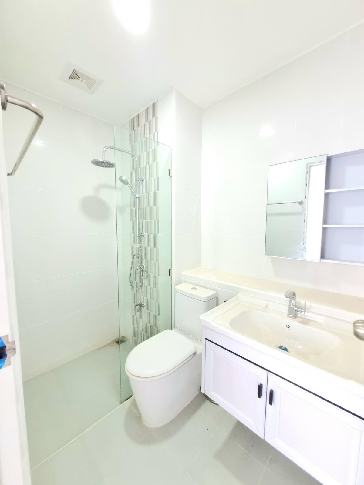 For SaleHome OfficeChokchai 4, Ladprao 71, Ladprao 48, : #Townhouse for sale #Home office for sale #Beautiful newly renovated house 4-storey home office, Lat Phrao area