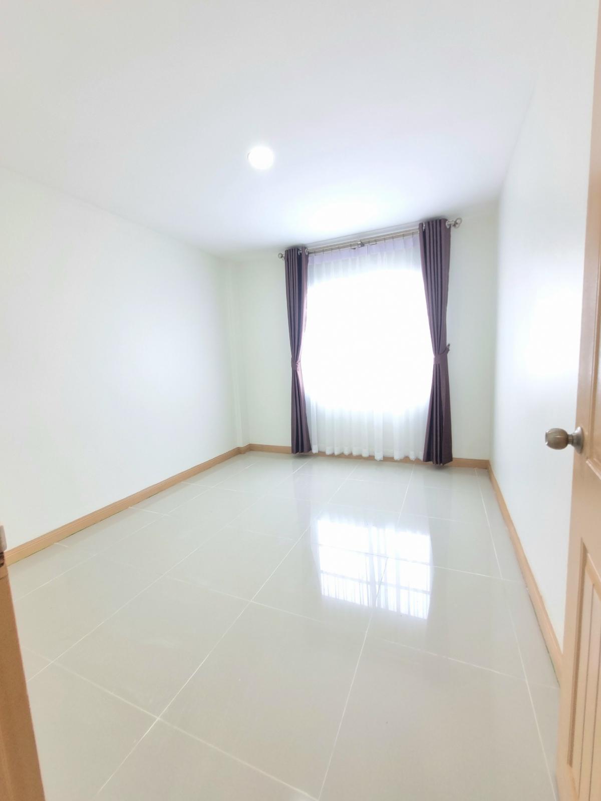For SaleHome OfficeChokchai 4, Ladprao 71, Ladprao 48, : #Townhouse for sale #Home office for sale #Beautiful newly renovated house 4-storey home office, Lat Phrao area