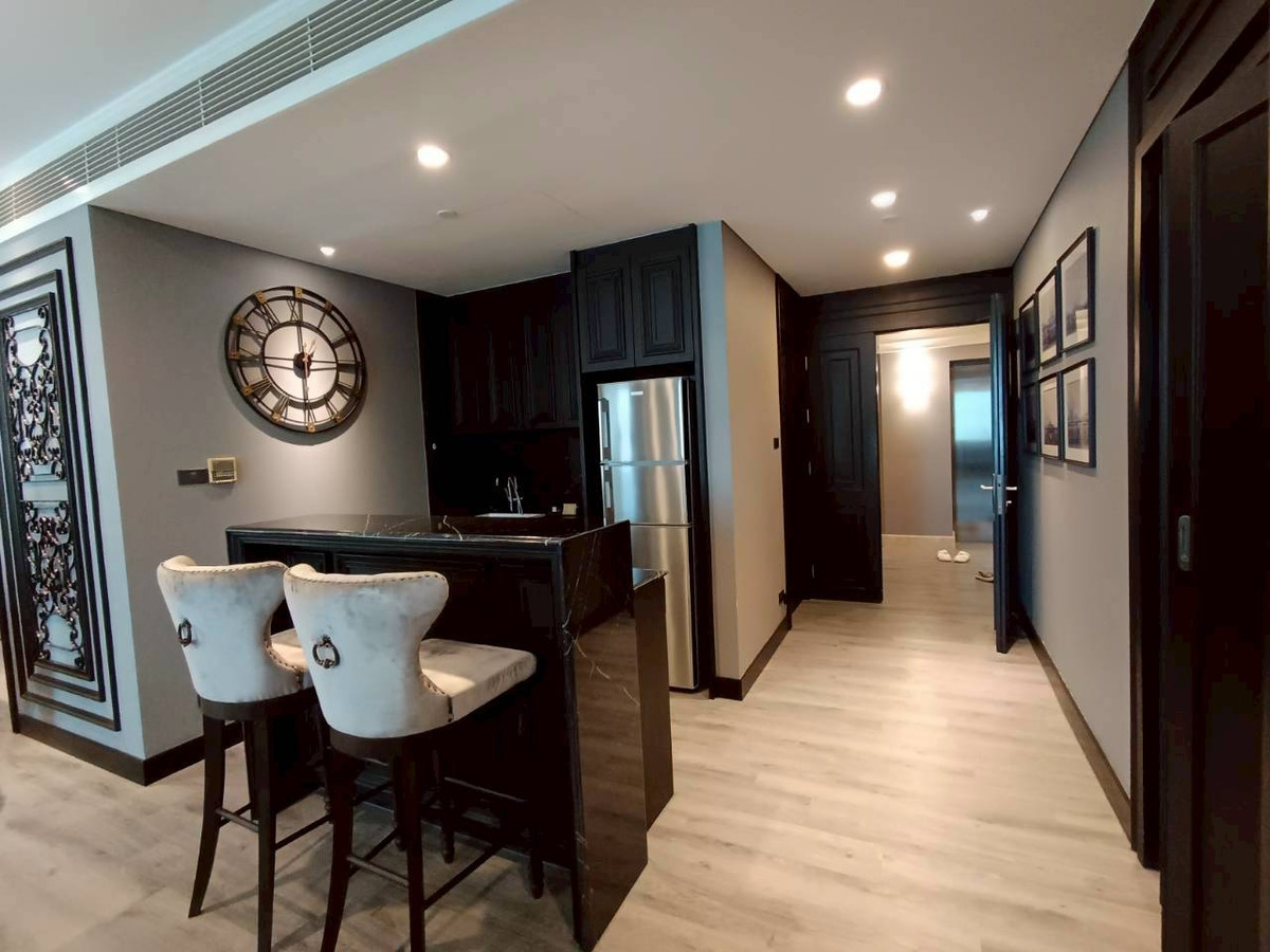 ให้เช่าคอนโดวิทยุ ชิดลม หลังสวน : The Park Chidlom ใช้ชีวิตอย่างประณีตมีสไตล์ ห้องหรู 3 นอน 3 น้ำ พร้อมห้องนั่งเล่นห้องทานอาหารขนาดใหญ่ ลิฟท์ส่วนตัว และห้องแม่บ้าน