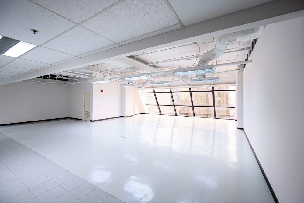 For RentOfficeRatchathewi,Phayathai : Office Space For RENT Siripinyo Bldg Sri Ayutthaya Road 246sqm Near BTS Phayathai Airport Link Phayathai Victory Monument MBK Siam Paragon