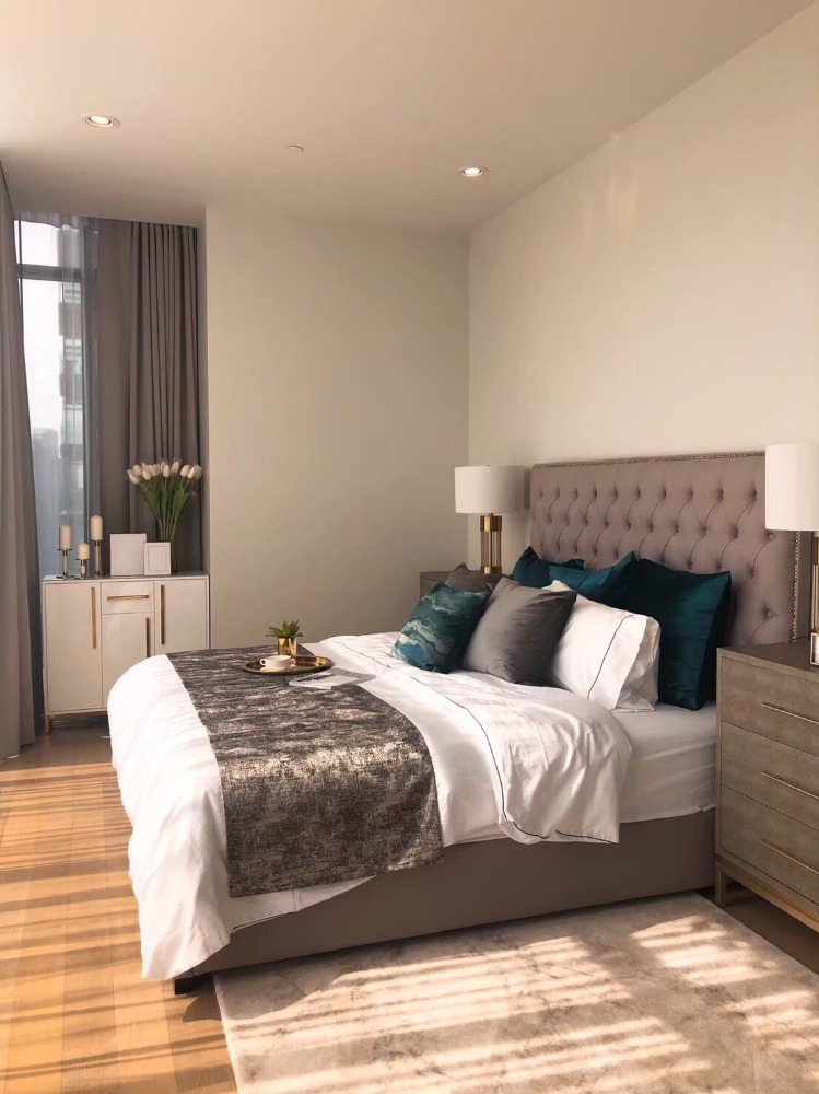 ให้เช่าคอนโดสุขุมวิท อโศก ทองหล่อ : 137sqm Luxury Convenient 2 beds Condo for rent at Vittorio Sukhumvit 39