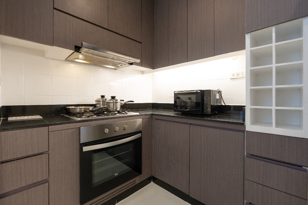 For RentCondoNana, North Nana,Sukhumvit13, Soi Nana : Apartment 3 Bedrooms