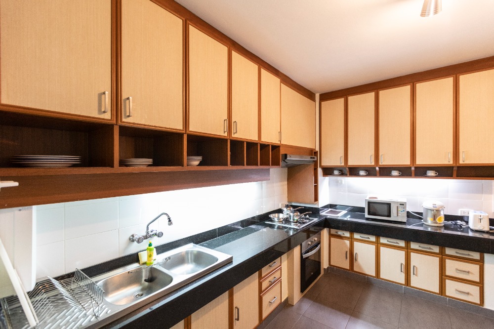 ให้เช่าวิทยุ ชิดลม หลังสวน : Apartment 2 Bedrooms ner BTS Ploenchit