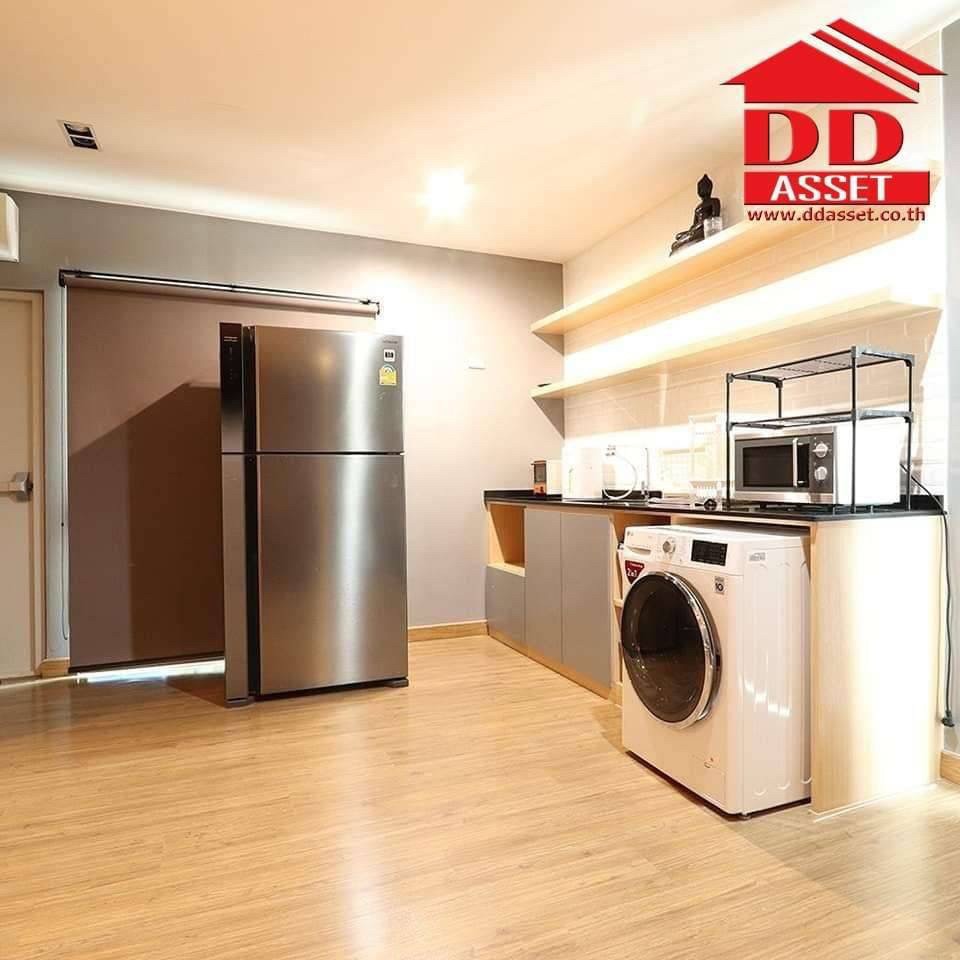 ขายอาคารพาณิชย์เลียบทางด่วนรามอินทรา : ขาย โฮมออฟฟิศ 4 ชั้น ดิสทริค เอกมัย-รามอินทรา (DISTRICT EKKAMAI-RAMINTRA) เหมาะสำหรับทั้งเป็นออฟฟิศและที่อยู่อาศัย รหัส H8007