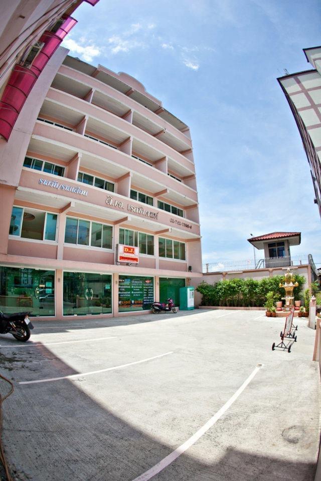For SaleHotel&Apartment BusinessOnnut, Udomsuk : Apartment Sukhumvit 50 / 6 Storey (FOR SALE) HL1401