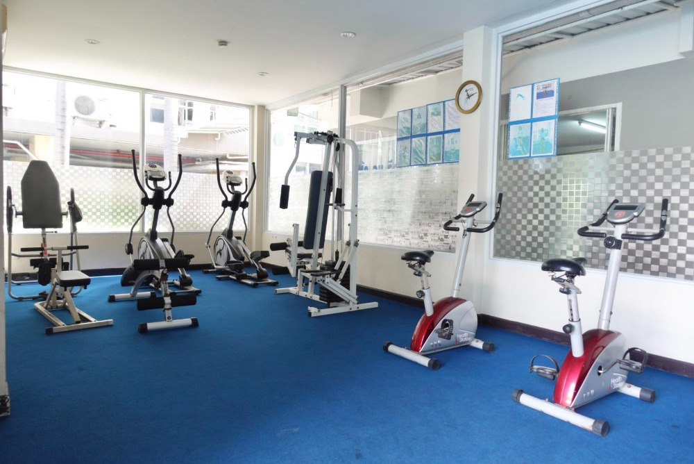 For SaleCondoChaengwatana, Muangthong : For sale: The Star Condominium, 5th floor, large room, near expressway, The Mall Ngamwongwan