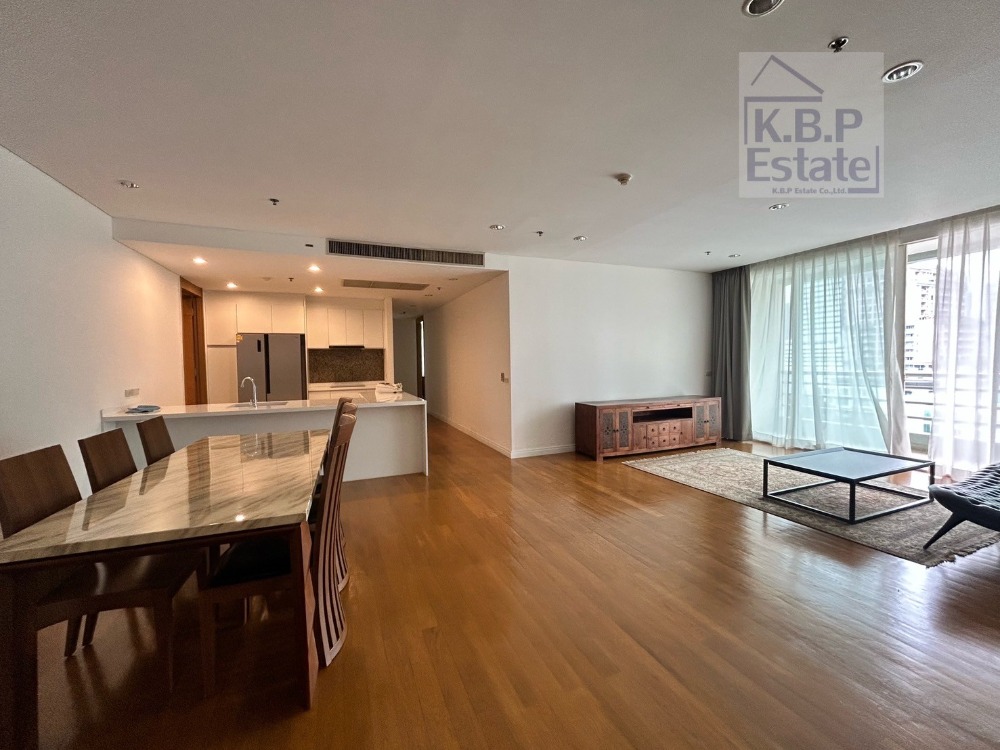 For SaleCondoSilom, Saladaeng, Bangrak : SALE/RENT #The Royal Saladaeng Lage Room  Area 236.44Sqm.  3+1Beds 4Bath