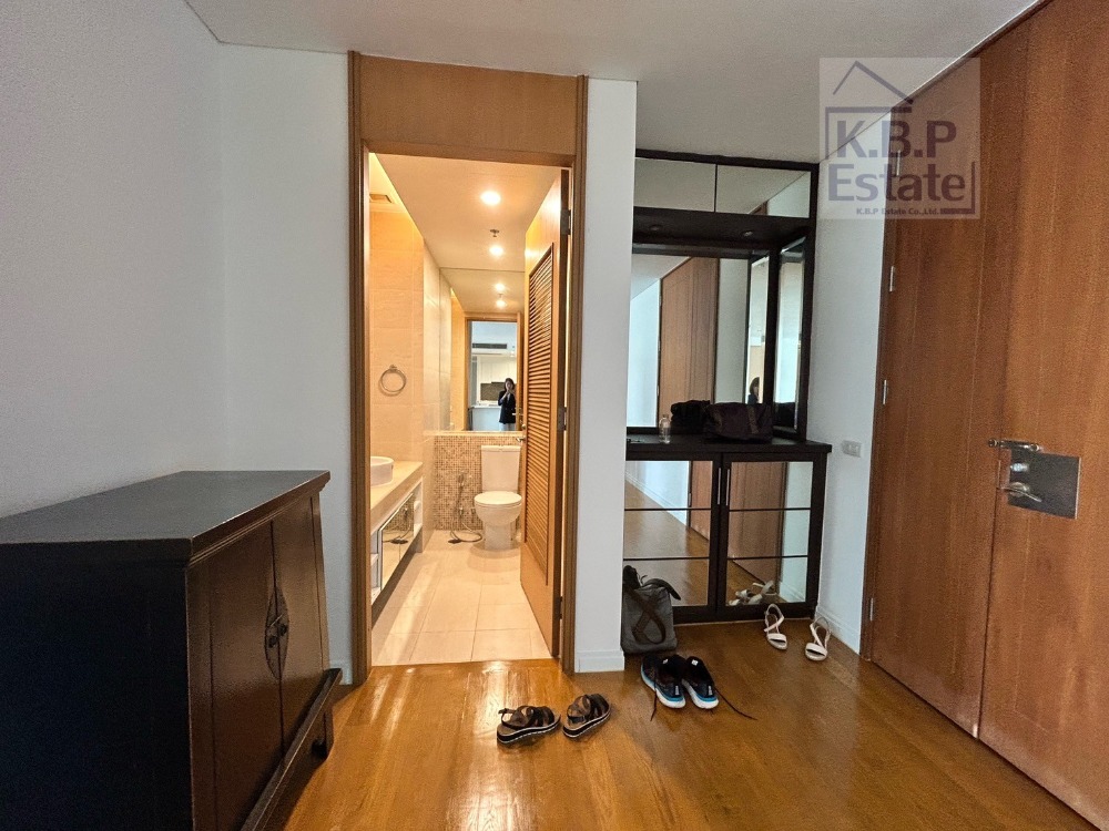 ขายคอนโดสีลม ศาลาแดง บางรัก : SALE/RENT #The Royal Saladaeng Lage Room  Area 236.44Sqm.  3+1Beds 4Bath