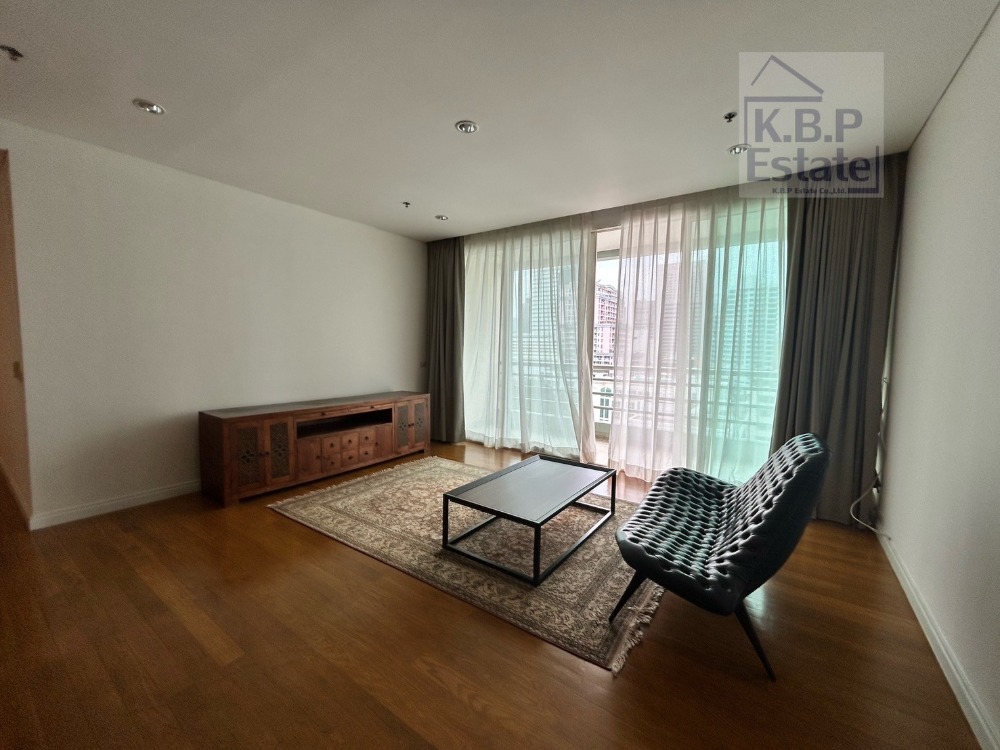 ขายคอนโดสีลม ศาลาแดง บางรัก : SALE/RENT #The Royal Saladaeng Lage Room  Area 236.44Sqm.  3+1Beds 4Bath