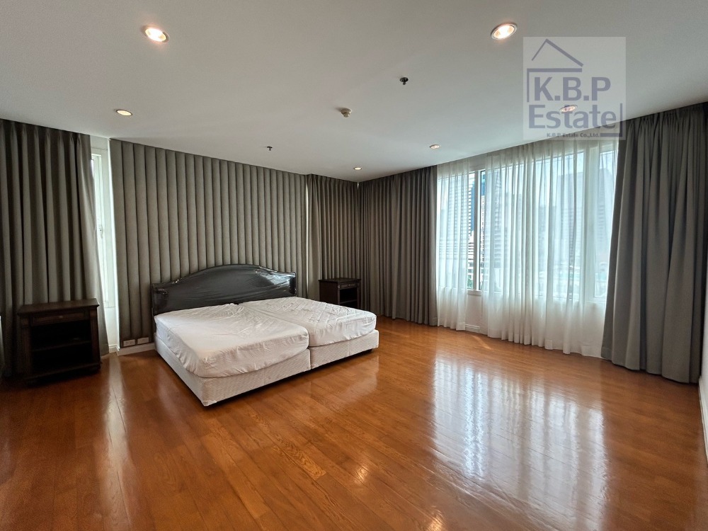 ขายคอนโดสีลม ศาลาแดง บางรัก : SALE/RENT #The Royal Saladaeng Lage Room  Area 236.44Sqm.  3+1Beds 4Bath