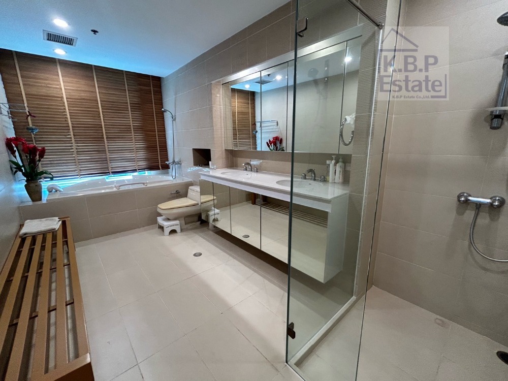 ขายคอนโดสีลม ศาลาแดง บางรัก : SALE/RENT #The Royal Saladaeng Lage Room  Area 236.44Sqm.  3+1Beds 4Bath