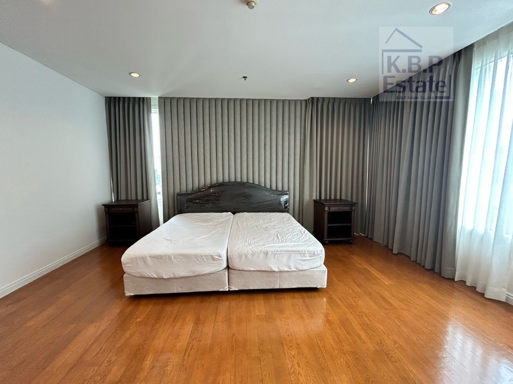 ขายคอนโดสีลม ศาลาแดง บางรัก : SALE/RENT #The Royal Saladaeng Lage Room  Area 236.44Sqm.  3+1Beds 4Bath