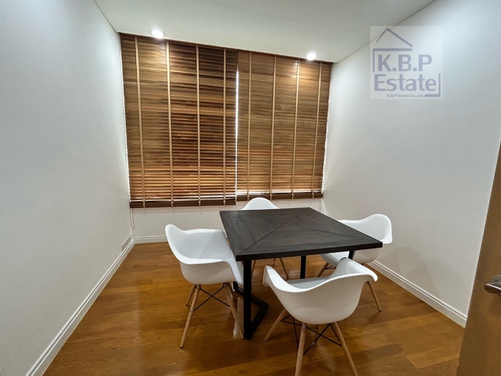 ขายคอนโดสีลม ศาลาแดง บางรัก : SALE/RENT #The Royal Saladaeng Lage Room  Area 236.44Sqm.  3+1Beds 4Bath