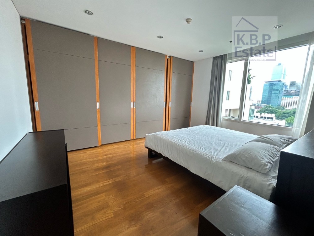 ขายคอนโดสีลม ศาลาแดง บางรัก : SALE/RENT #The Royal Saladaeng Lage Room  Area 236.44Sqm.  3+1Beds 4Bath