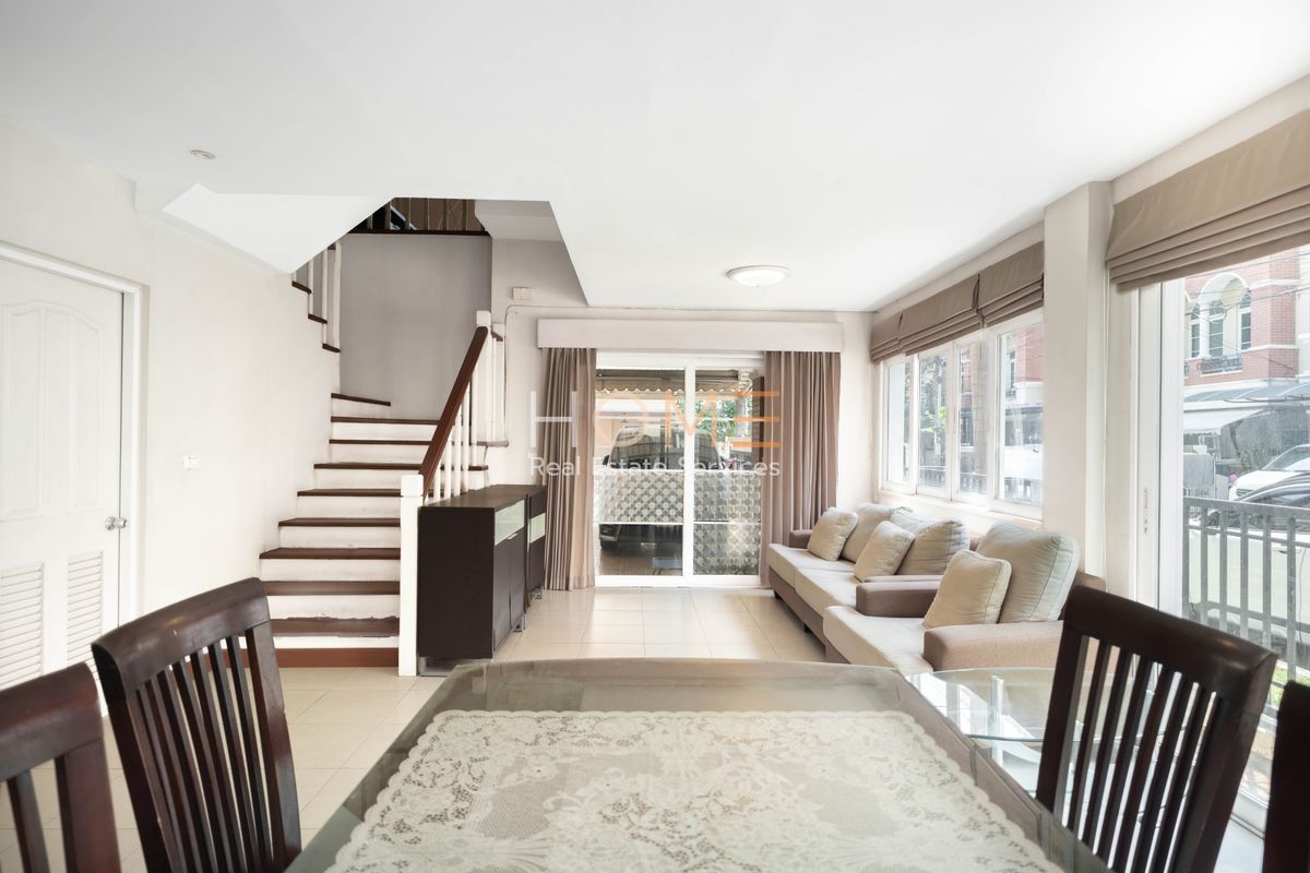 For SaleTownhomeKaset Nawamin,Ladplakao : Townhome Casa City Ladprao / 3 bedrooms (FOR SALE), Casa City Ladprao / Townhome 3 Bedrooms (FOR SALE) RUK180