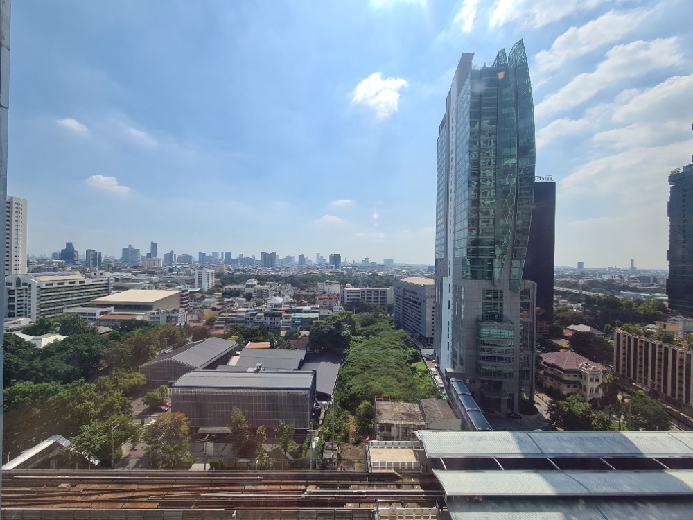 ขายคอนโดสาทร นราธิวาส : ขายด่วน📌📌The Diplomat Sathorn 1 ห้องนอน 45 ตร.ม. ตกแต่งสวย เรียบ หรู วิวว้าว เพียง 8.65 ล้านเท่านั้น ราคาพิเศษสุด