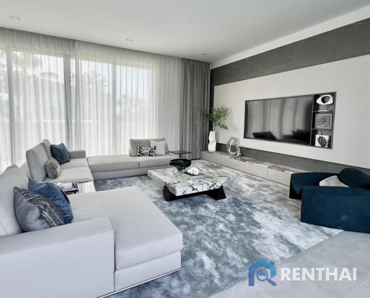 ขายบ้านพัทยา บางแสน ชลบุรี สัตหีบ : วิลล่าสไตล์โมเดิร์น สุดหรู โครงการใหย่ที่สุดในพัทยา พร้อมขายแล้ววันนี้