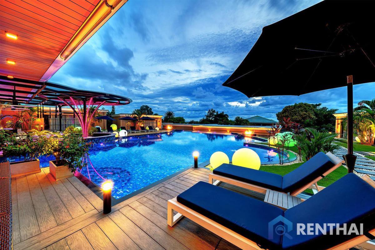 For SaleHousePattaya, Bangsaen, Chonburi : Investment Opportunity! Huge Resort Styled Pool Villa for Sale!