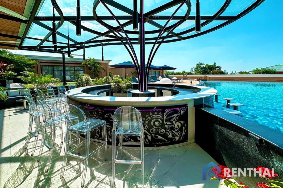 For SaleHousePattaya, Bangsaen, Chonburi : Investment Opportunity! Huge Resort Styled Pool Villa for Sale!