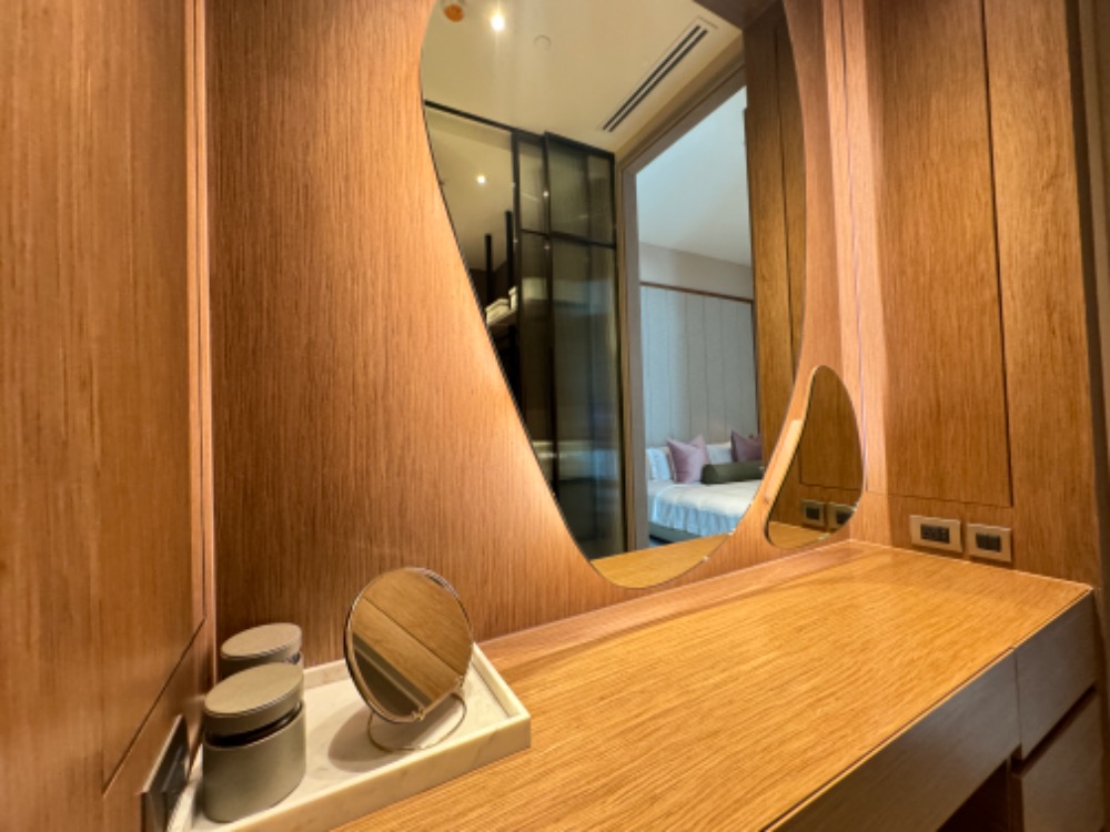 ขายคอนโดวิทยุ ชิดลม หลังสวน : 🔥🔥FOR SALE Fully Furnished : 𝐒𝐜𝐨𝐩𝐞 𝐋𝐚𝐧𝐠𝐬𝐮𝐚𝐧, Size 𝟏𝟔𝟖.𝟒𝟕 𝐬𝐪𝐦. 2Bed 2Bath Price 𝟏𝟏𝟖.𝟑𝟒 𝐌𝐁 ติดต่อคุณณัฐ 𝟎𝟗𝟓𝟗𝟒𝟏𝟓𝟗𝟗𝟗