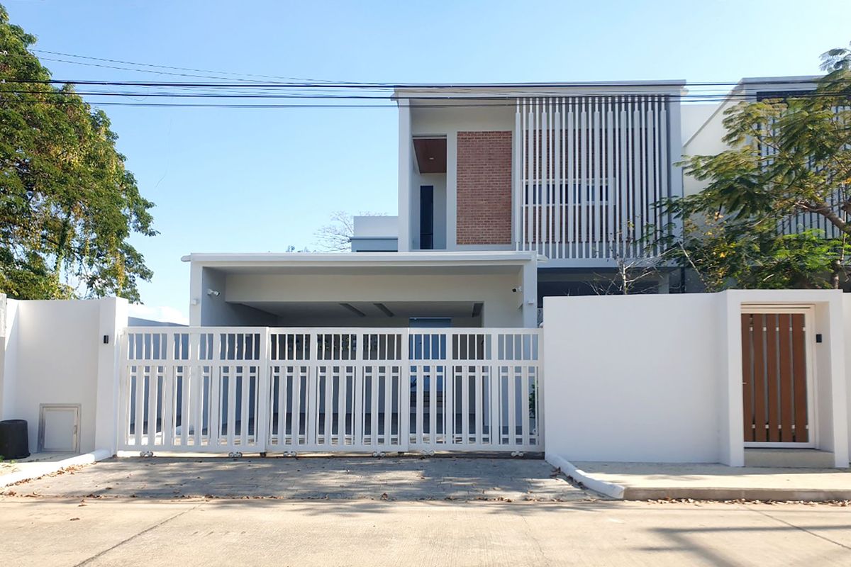 For RentHouseChiang Mai : Luxury house for rent with private pool near by 5 min to Kad Farang, No.14H627