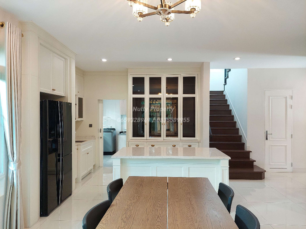 ให้เช่าบ้านบางนา แบริ่ง ลาซาล : ให้เช่า นันทวัน บางนา กม.7 แปลงมุม