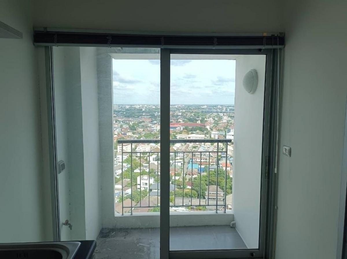 For SaleCondoChaengwatana, Muangthong : Condo for Sale Near The Mall Ngamwongwan & Kasetsart University | Prime Location, Best Price