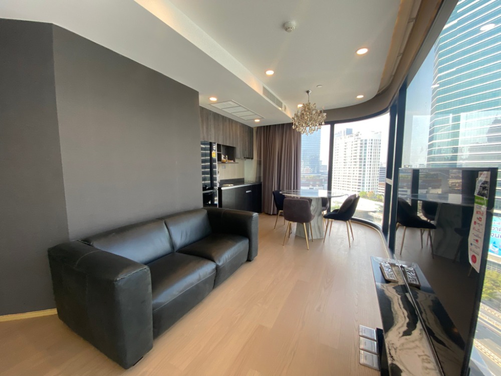 ขายคอนโดสยาม จุฬา สามย่าน : 🔥ราคาพิเศษ วิวสวนลุม ตะวันออก Ashton Chula Silom FOR SALE 2 beds 2 baths size 63 sq.m. 180 m. to MRT Samyan ONLY 16.5 MB