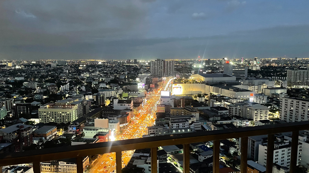 ให้เช่าคอนโดแจ้งวัฒนะ เมืองทอง : ให้เช่า NUE Noble Ngamwongwan นิว โนเบิล งามวงศ์วาน ห้องติด Wall ใหม่ ( มี 2 ห้องติดกัน)