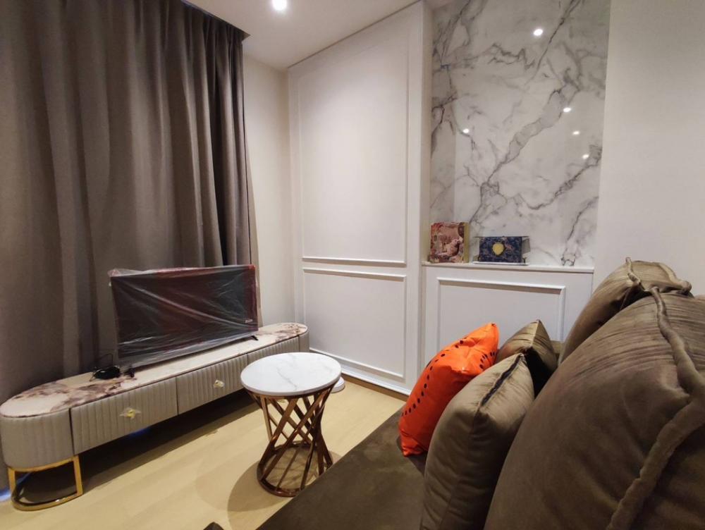 ให้เช่าคอนโดพระราม 9 เพชรบุรีตัดใหม่ RCA : For Rent ให้เช่า Luxury Ashton asoke-rama9 (แอสตัน อโศก-พระราม9) 1 bed 32.18 ตรม ตึก Omaga ชั้นสูง 23+ ราคา 30,000 บาท แต่งสวย