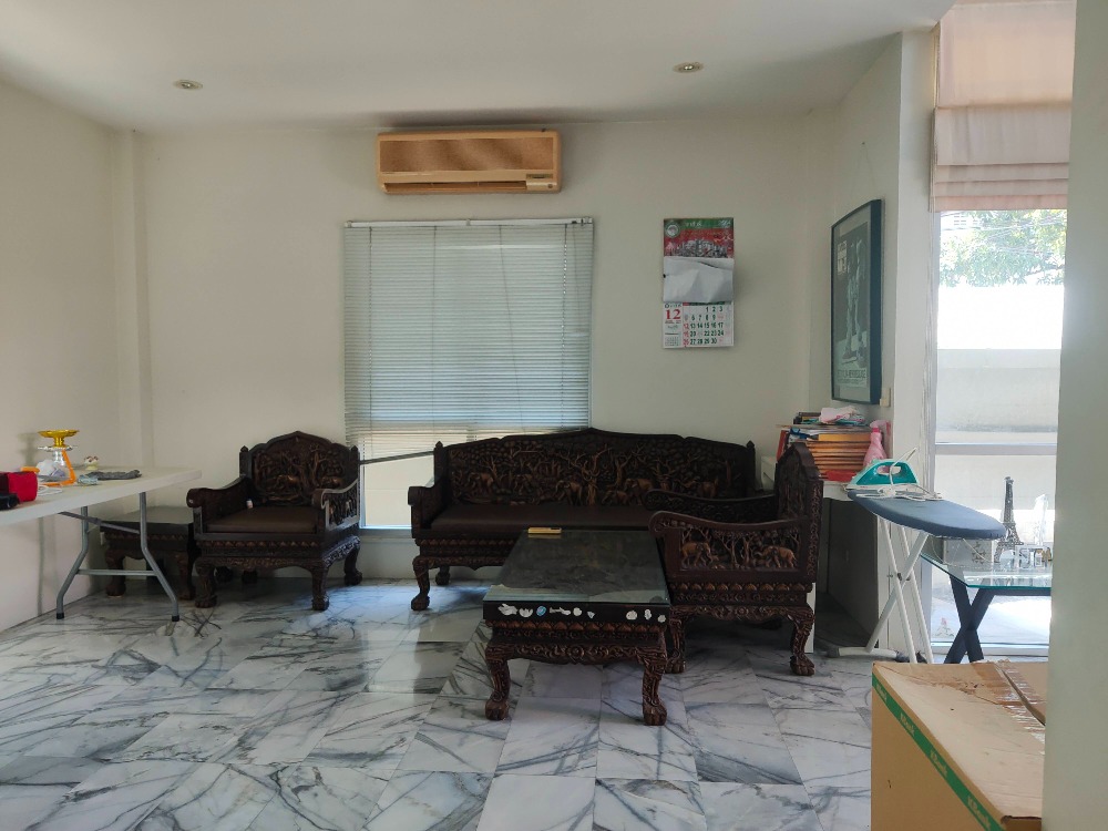 For SaleHousePinklao, Charansanitwong : Single house for sale, self-built house, Soi Charansanitwong 12