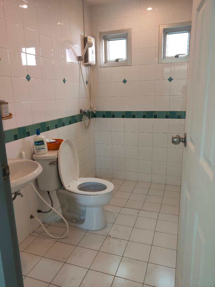 For SaleHousePinklao, Charansanitwong : Single house for sale, self-built house, Soi Charansanitwong 12