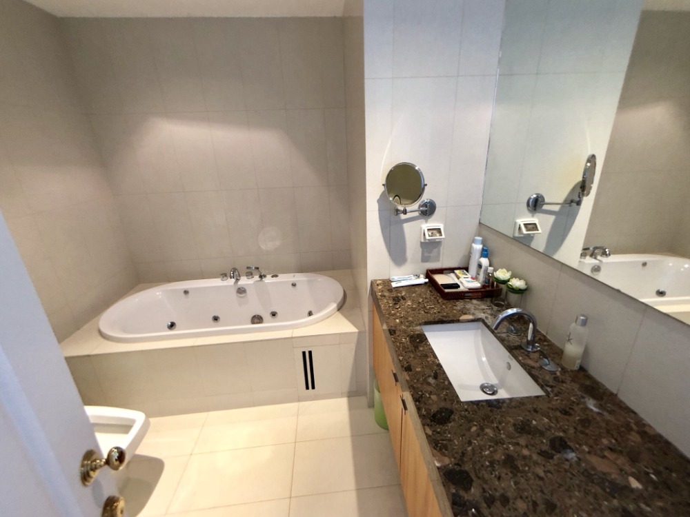 ให้เช่าคอนโดวิทยุ ชิดลม หลังสวน : ให้เช่า  Athenee Residence  พร้อมอยู่   (S05-3463)