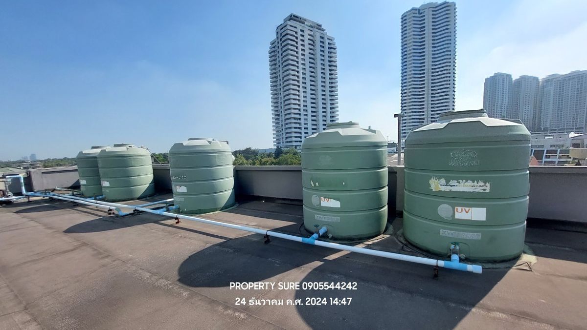 For RentShowroomRama3 (Riverside),Satupadit : Office Building&Showroom For rent, building space and land for rent in the heart of Rama 3 Road, the best business location. Connects to the main Rama Road. 3-Sathorn-Industrial Ring Road Land frontage next to Rama 3 Road approximately 62 meters.