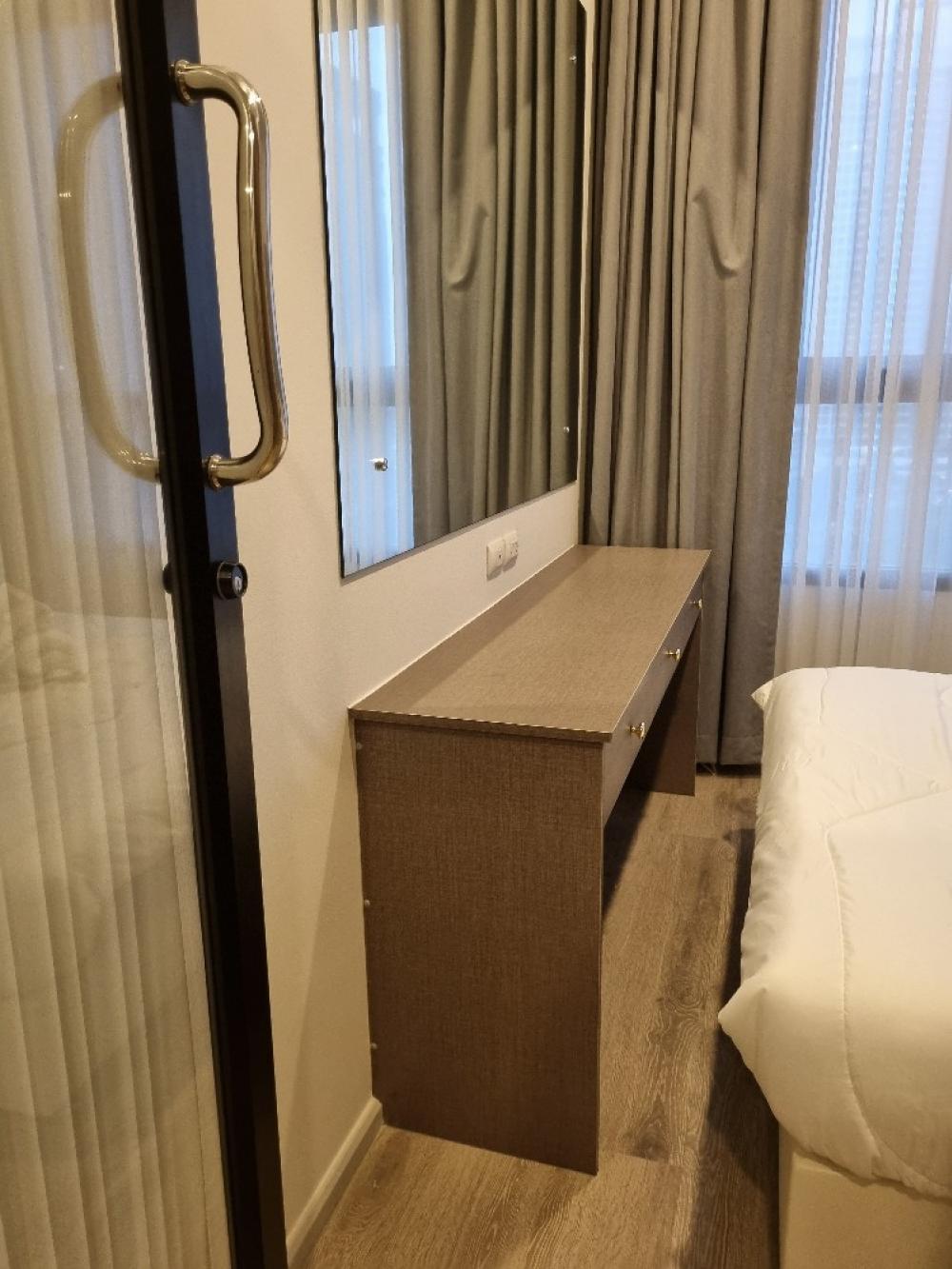 For RentCondoKasetsart, Ratchayothin : For rent: Knightsbridge Prime Ratchayothin, fully furnished condo, bought and kept, never lived in, never rented out, beautiful room, tightly built-in