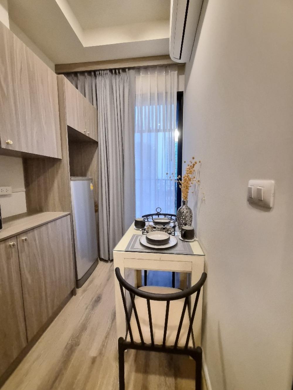 For RentCondoKasetsart, Ratchayothin : For rent: Knightsbridge Prime Ratchayothin, fully furnished condo, bought and kept, never lived in, never rented out, beautiful room, tightly built-in