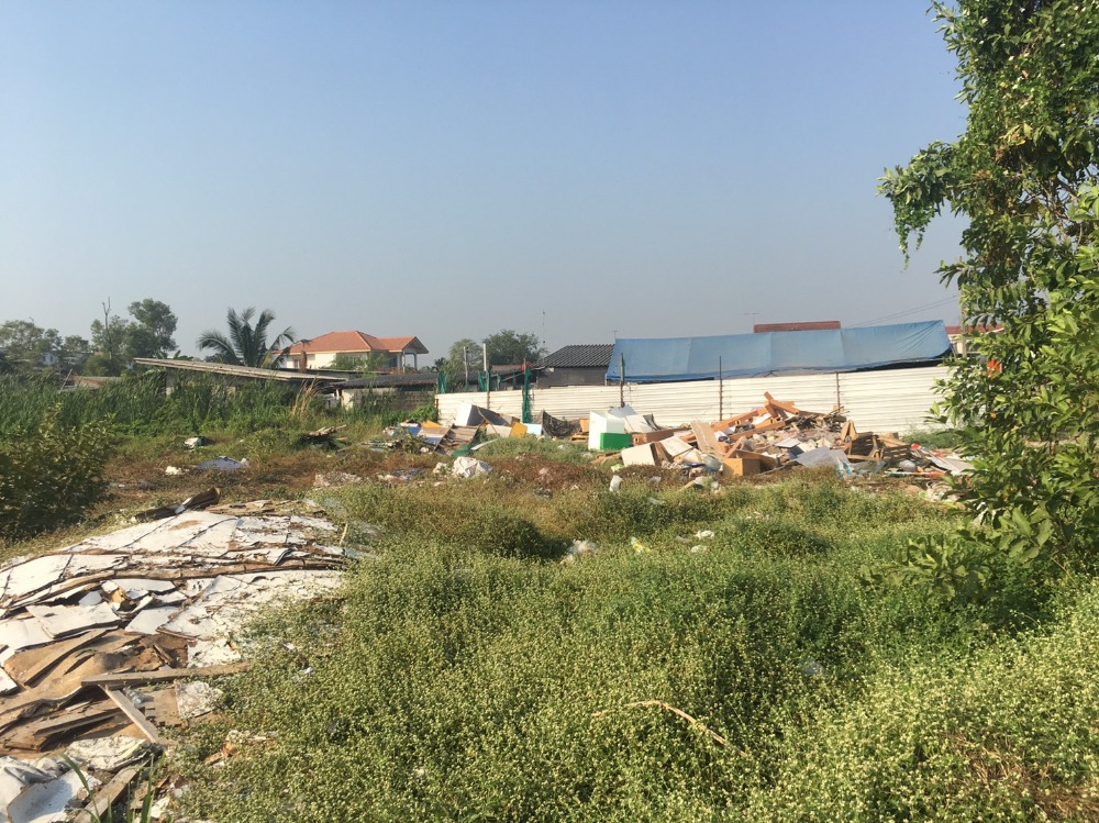 For SaleLandNawamin, Ramindra : Land for sale 3-2-65.6 rai, Sai Mai, Soi Sukhapiban 5, Soi 43, near Or Ngoen Market.