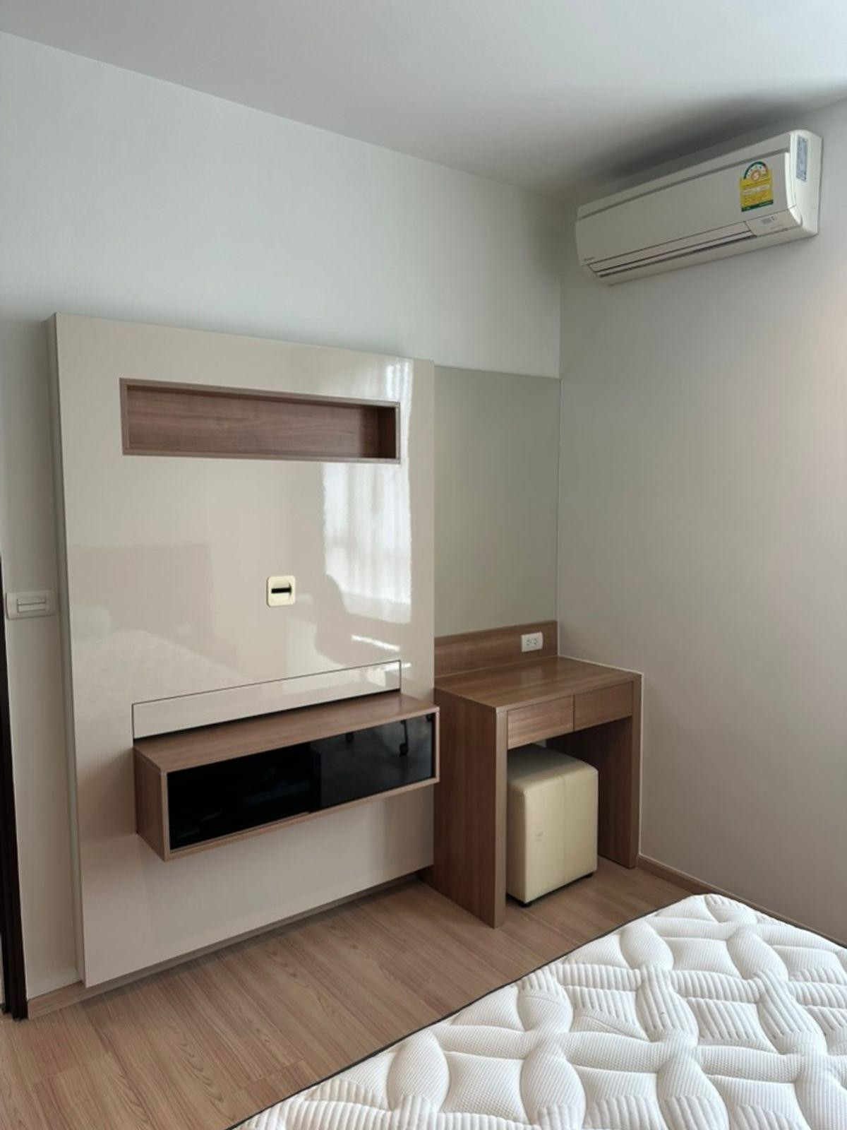 For SaleCondoSathorn, Narathiwat : For Sale Condo , Rhythm Sathorn , BTS-Saphan Taksin , Thungmahamek , Sa Thon , Bangkok ,  CX-132942