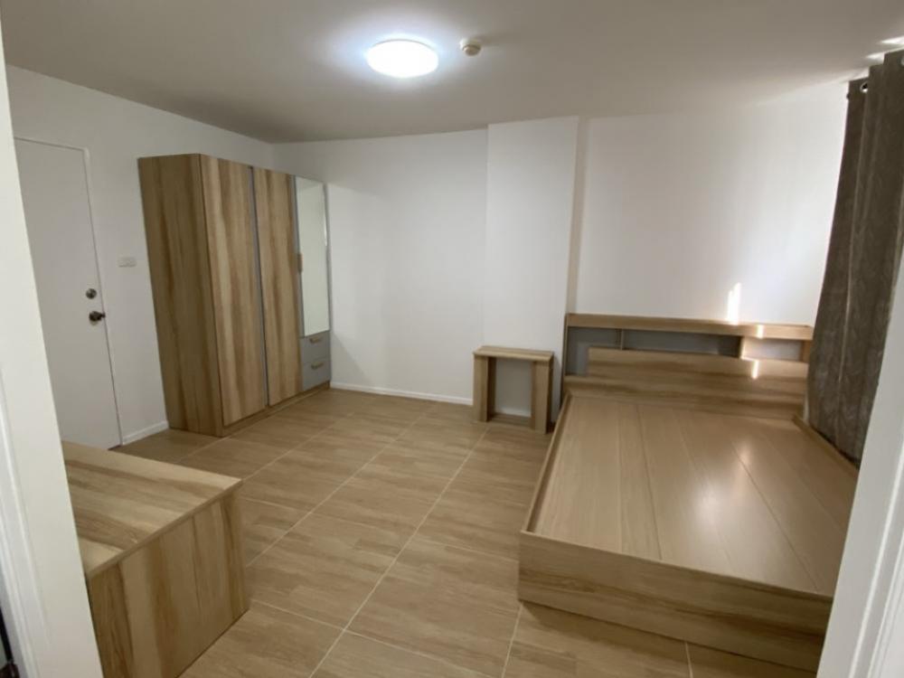 ขายคอนโดปทุมธานี รังสิต ธรรมศาสตร์ : ขายถูก ห้องพร้อมผู้เช่าเดือนละ5,500 💥💥 รีโนเวทแล้ว ปูพื้นเป็นกระเบื้อง ไม่พังไม่บวม,ทำห้องน้ำใหม่ เปลี่ยนสุขภัณฑ์ใหม่,ทำซิ้งค์ปูน, อาคารB7ชั้น7 ทิศใต้  ฟรีโอน#คอนโดใกล้ฟิวเจอร์ #คอนโดรังสิตคลอง1#คอนโดใกล้ ม รังสิต#