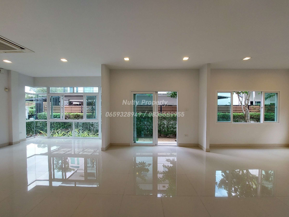 For SaleHousePhutthamonthon, Salaya : Detached house NC Royal Pinklao, near Phutthamonthon Sai 2, never lived in.