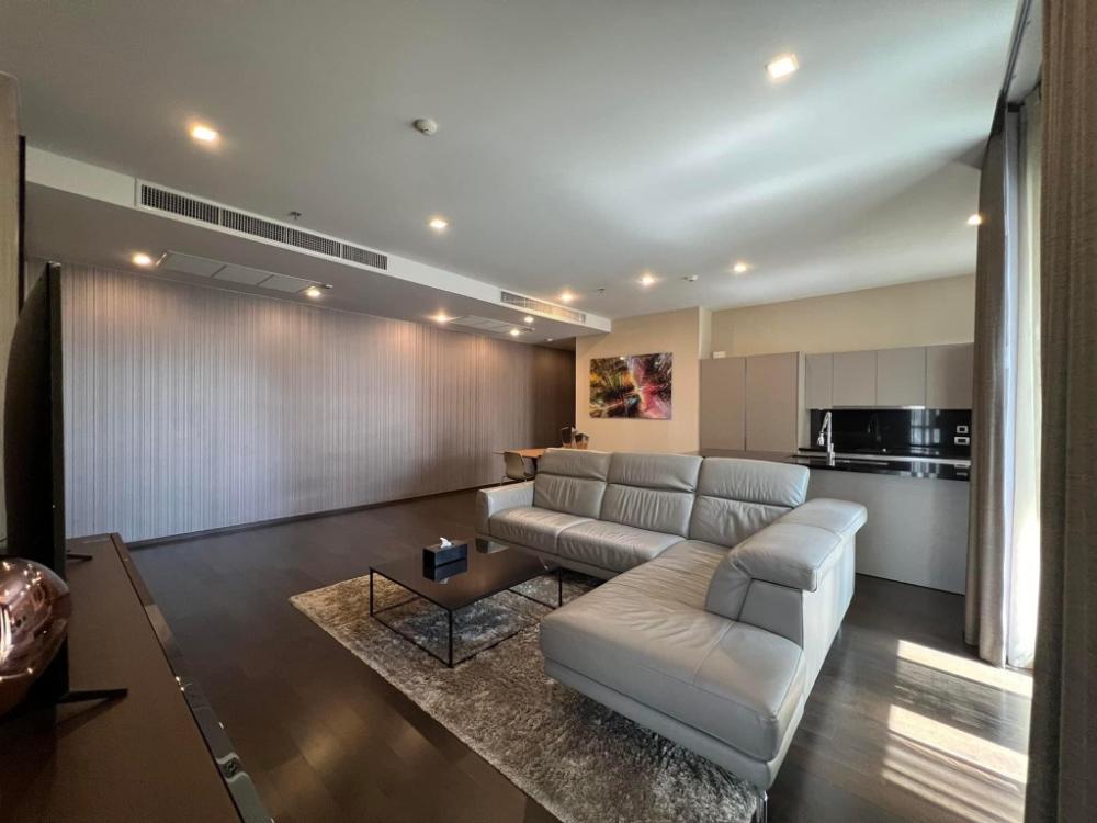 ให้เช่าคอนโดสุขุมวิท อโศก ทองหล่อ : Rental : The XXXIX Sukhumvit 39 , 2 Bed 3 Bath , 120 S.qm , High Floor