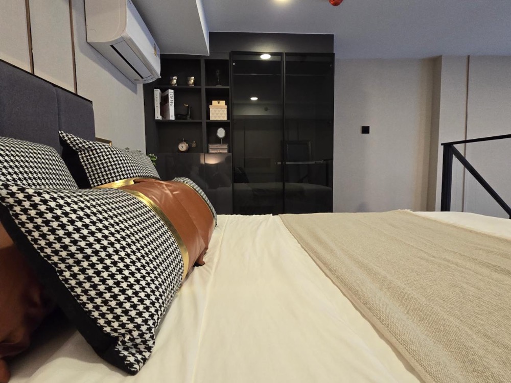 ให้เช่าคอนโดสยาม จุฬา สามย่าน : Park Origin Chula - Samyan【𝐑𝐄𝐍𝐓】🔥ห้องใหม่ ตกแต่งเรียบหรู สไตล์อบอุ่น วิวสวย เฟอร์นิเจอร์ครบครัน ใกล้MRTสามย่าน🔥ติดต่อไลน์ไอดี: @hacondo