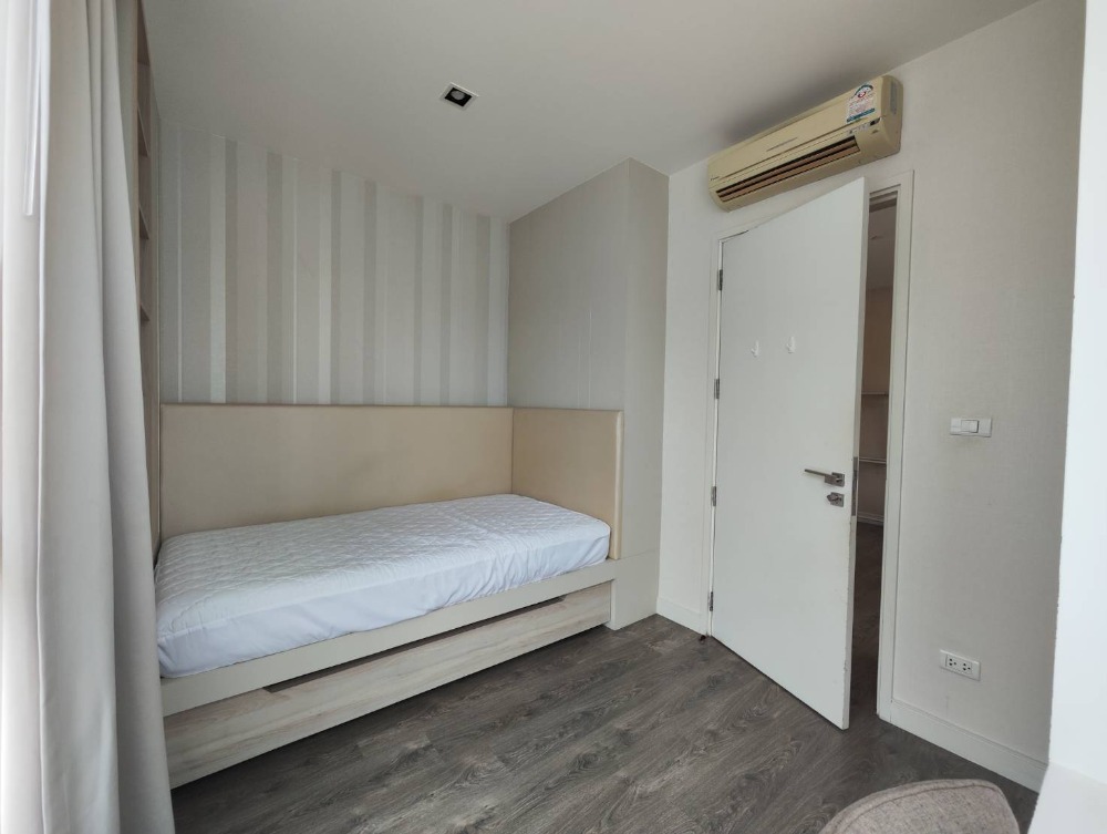 For RentCondoOnnut, Udomsuk : The Room Sukhumvit 62 for rent. close to BTS Punnawithi station. (RT-01)